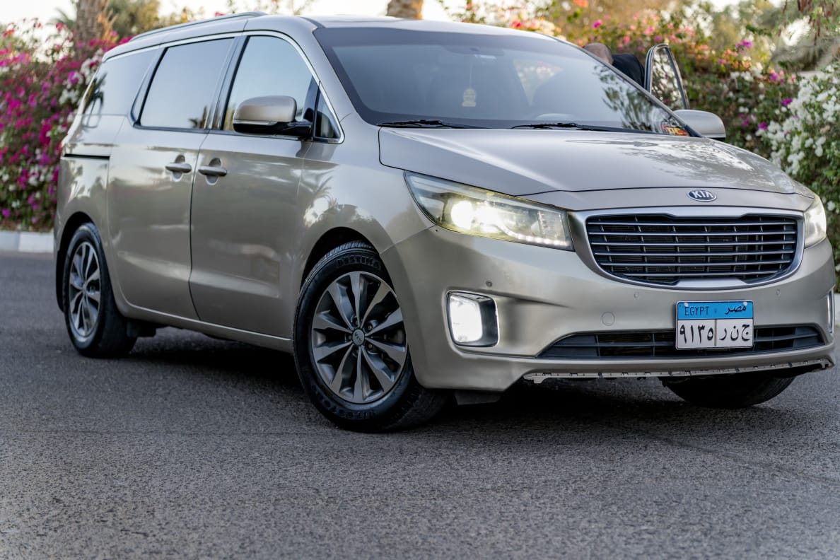 Kia Carnival with Driver - Image 2